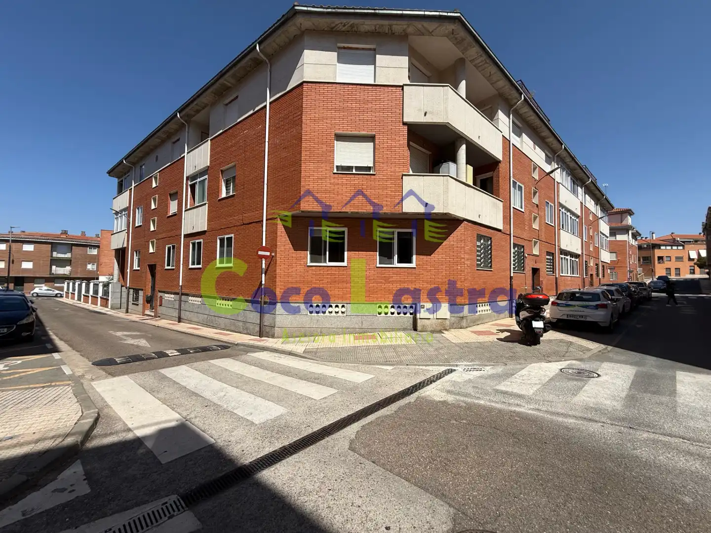 Piso en venta en Calle Viñas, imagen 2