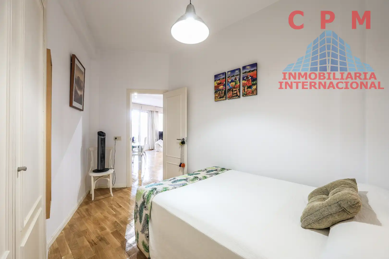 Schlafzimmer von Wohnung zur Miete in Madrid mit Klimaanlage, Heizung und Parkett