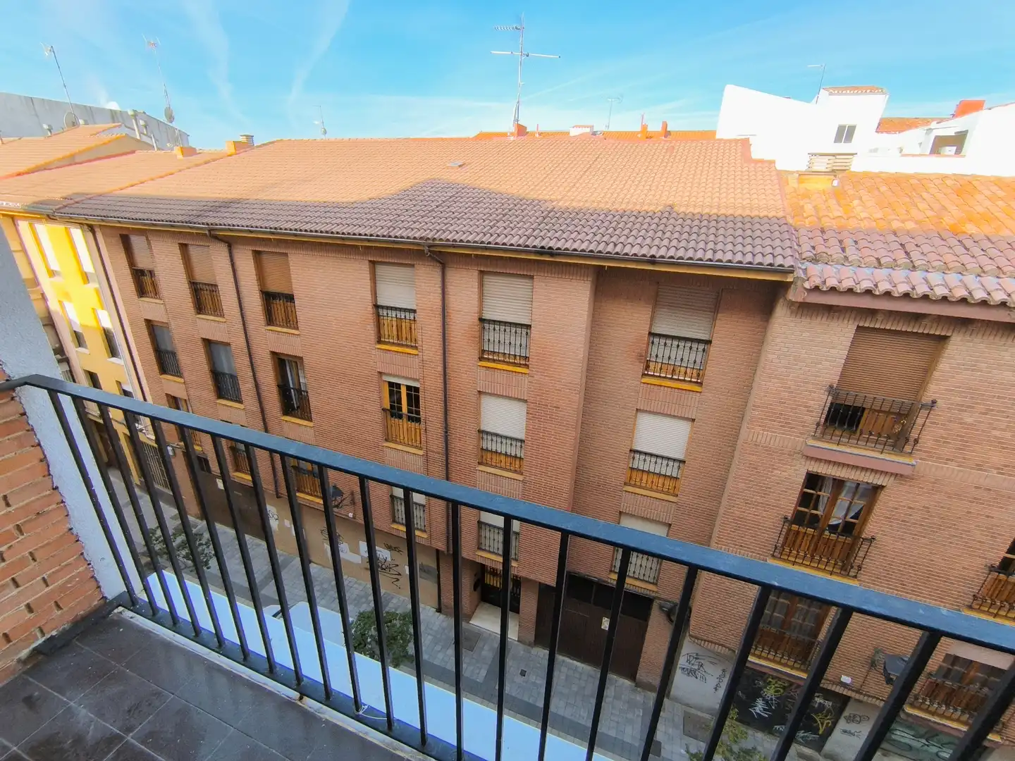 Exterior view of Flat for rent in Palencia  with Heating, Parquet flooring and Terrace