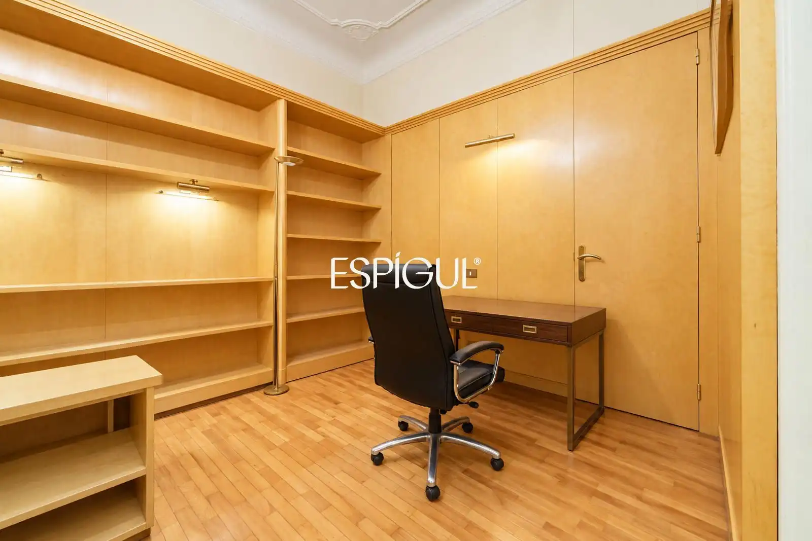Flat with balcony for sale in Corsega, imagen 29