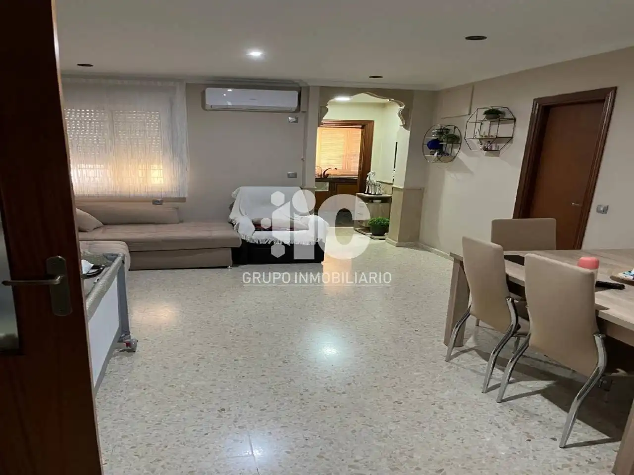 Sala d'estar de Pis en venda en Baena amb Aire condicionat, Calefacció i Traster