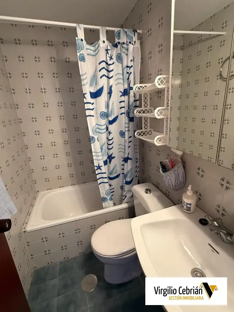 Baño de Piso en venta en Chipiona con Terraza