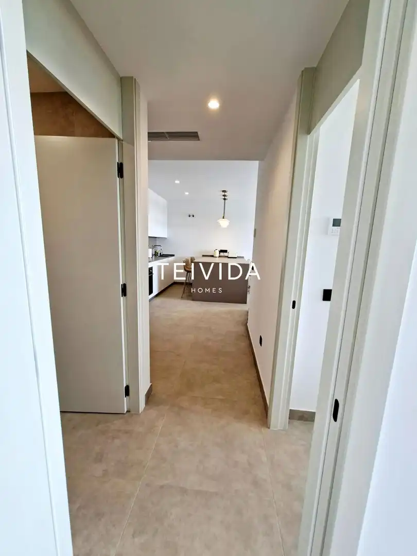 Habitación de Piso de alquiler en Adeje con Terraza, Piscina y Amueblado