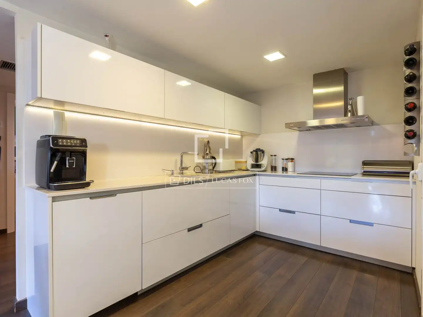 Kitchen of Flat for sale in Centre  