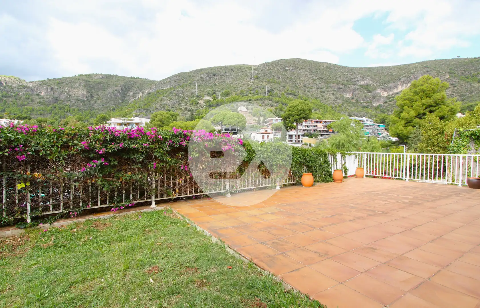 Jardín de Casa o chalet en venta en Castelldefels con Aire acondicionado, Calefacción y Jardín privado