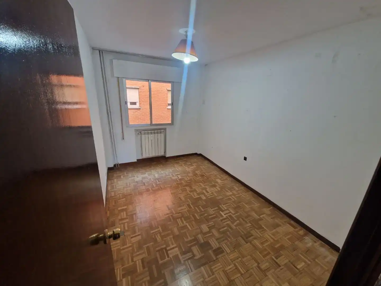 Dormitori de Pis en venda en Coslada