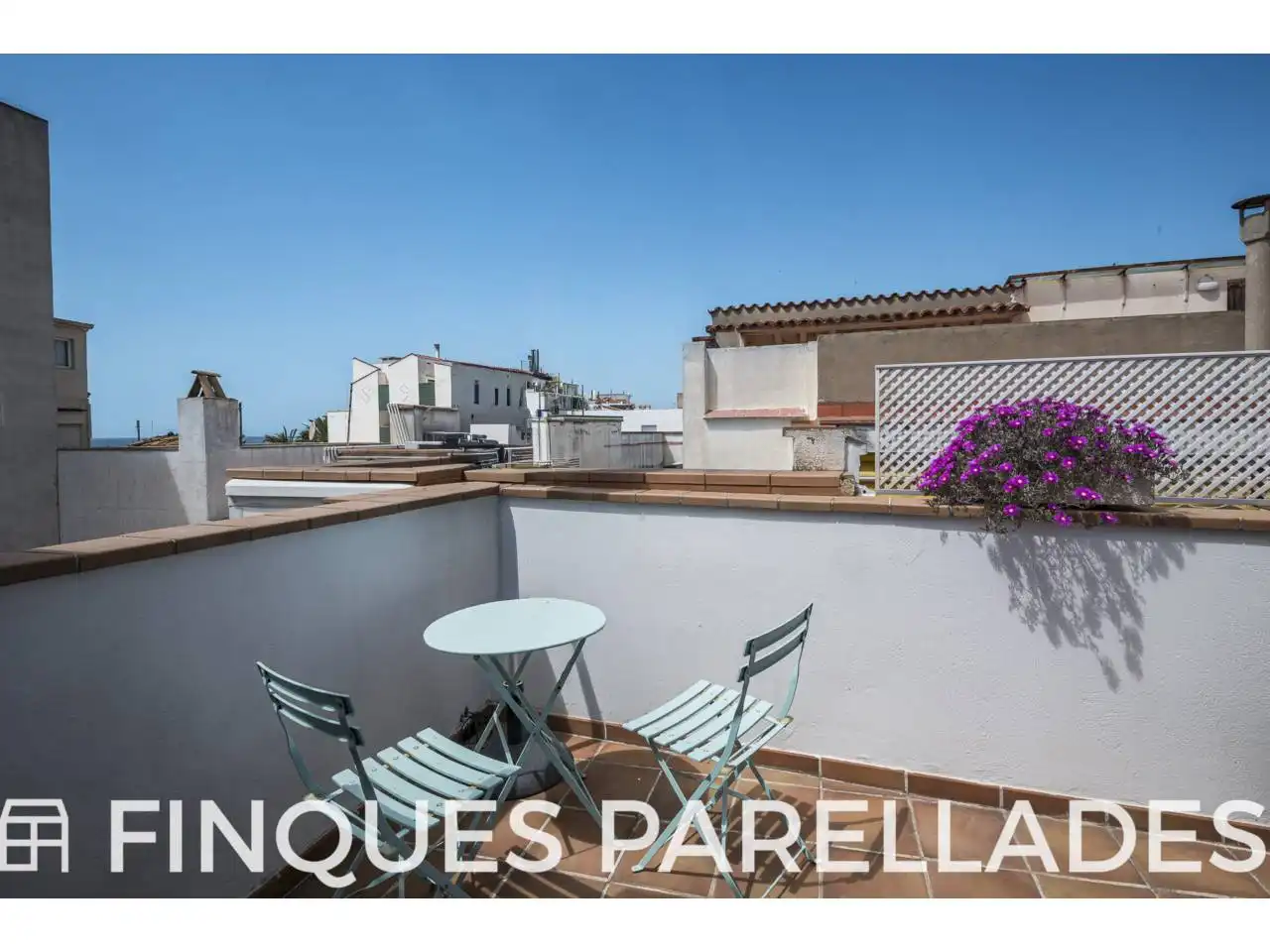 Terrasse von Dachboden zum Verkauf in Sitges mit Klimaanlage, Heizung und Terrasse