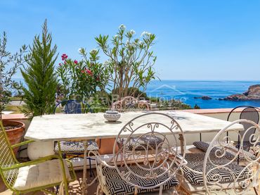 Apartment with pool for sale in Carrer Cap sa Sal