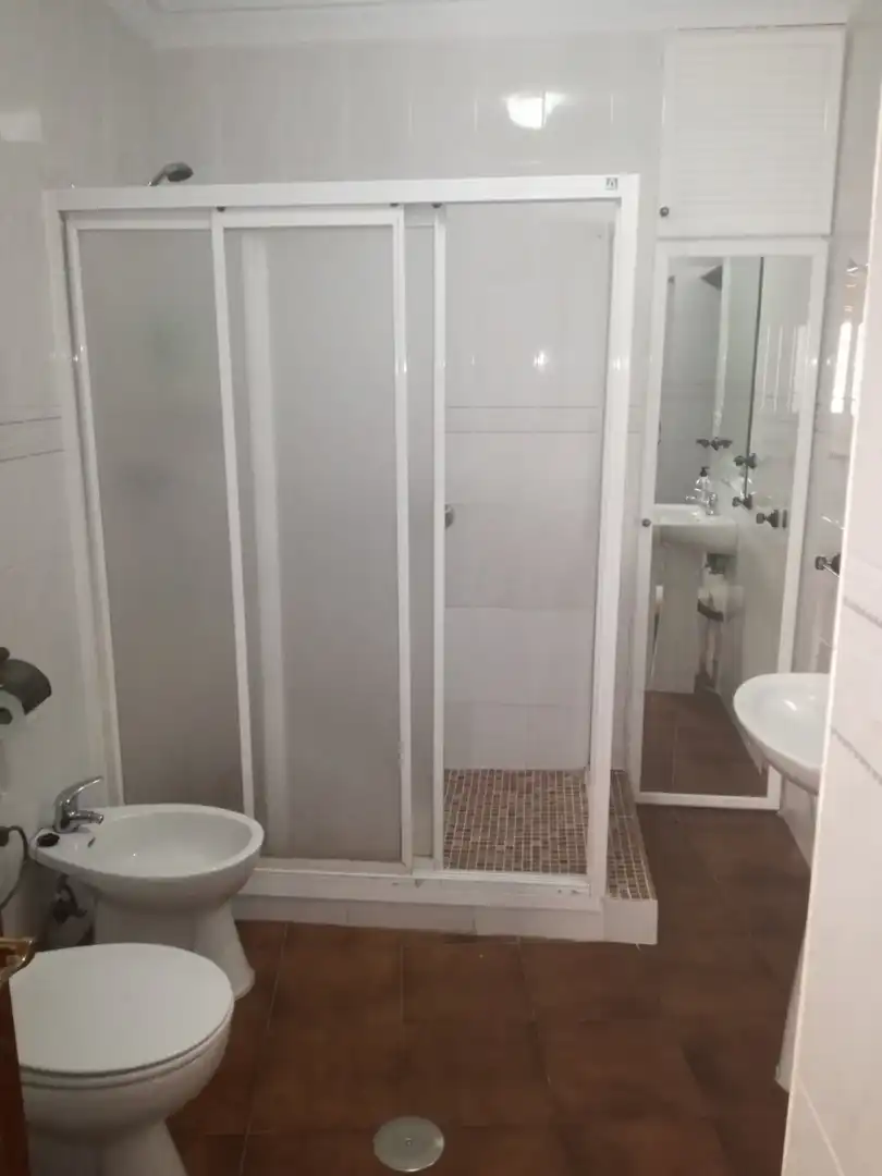 Bany de Casa o xalet en venda en Arcos de la Frontera amb Aire condicionat, Terrassa i Traster