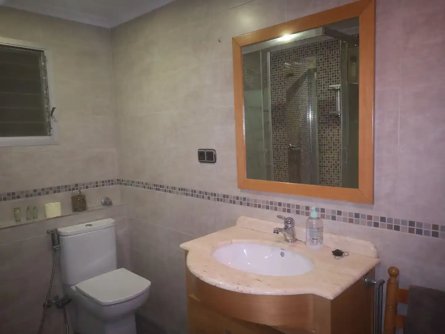 Bathroom of Flat for sale in Cheste  with Air Conditioner and Balcony