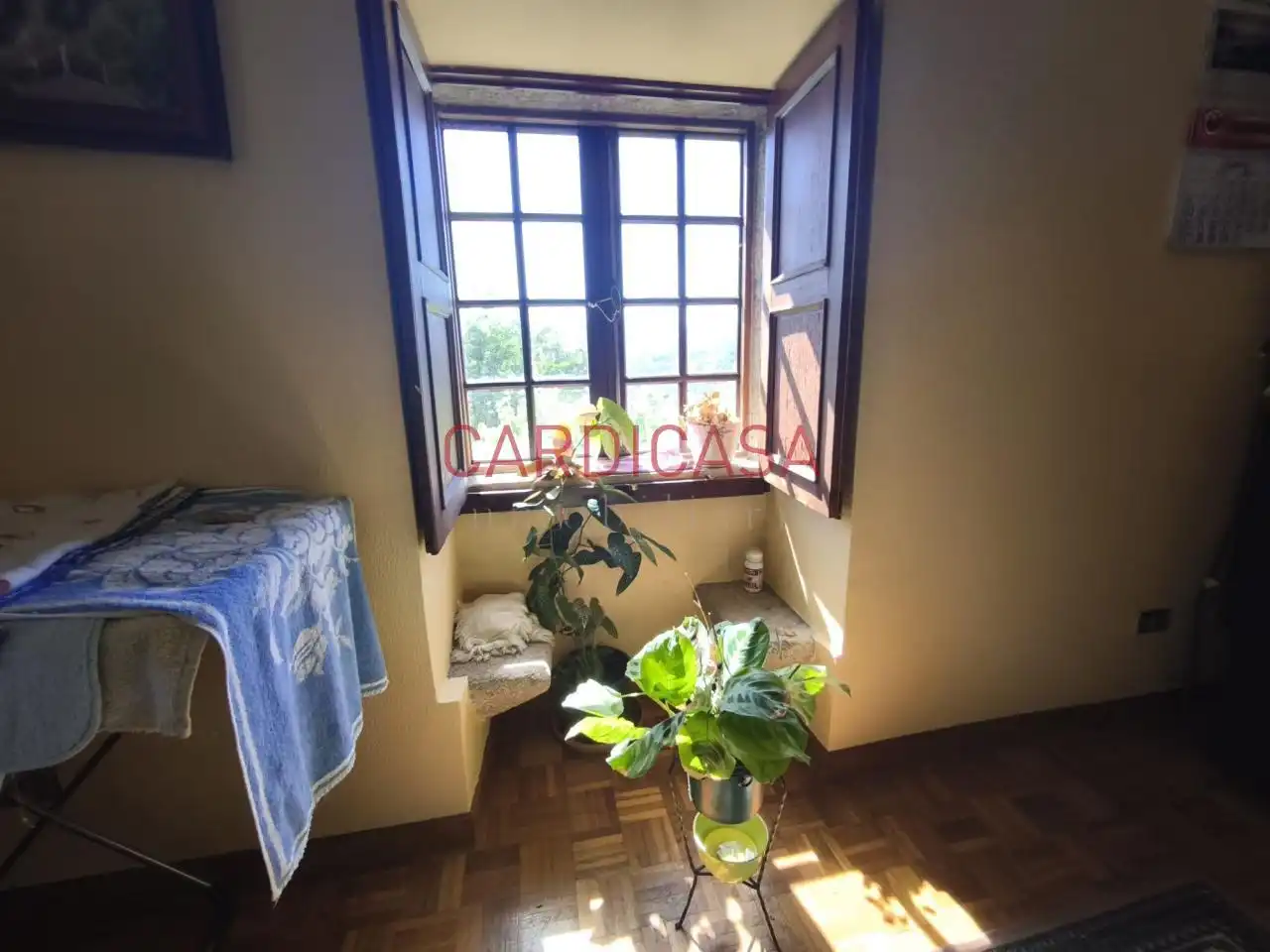 Dormitori de Casa o xalet en venda en Mondariz amb Calefacció, Jardí privat i Terrassa