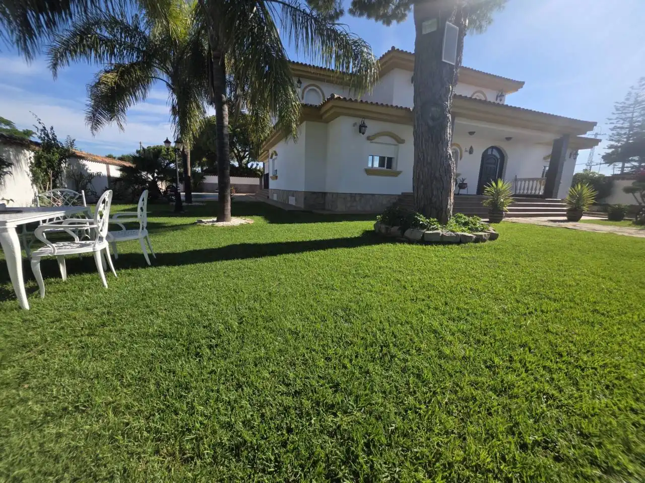 Garden of Houses for sale in Chiclana de la Frontera  with Terrace and Swimming Pool
