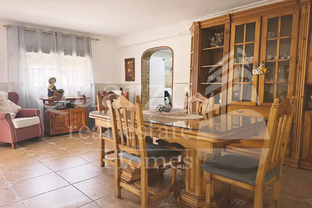 Comedor de Casa o chalet en venta en Alberic con Jardín privado, Terraza y Trastero