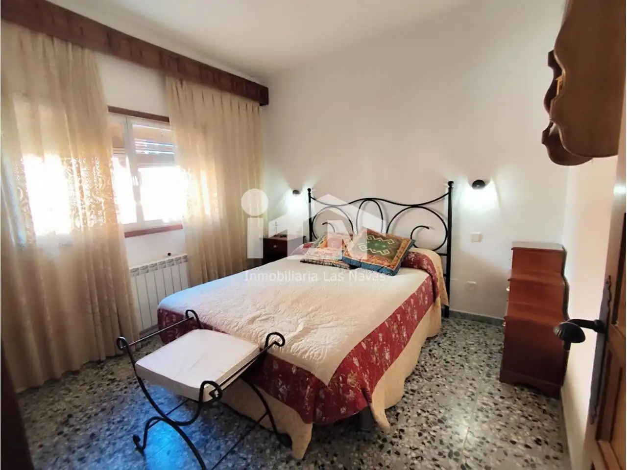 Habitación de Casa o chalet en venta en Las Navas del Marqués  con Calefacción y Terraza