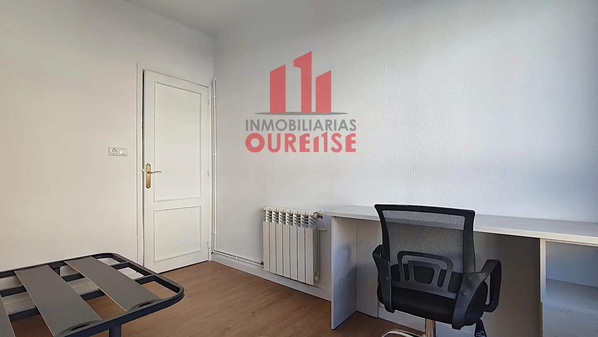 Piso de alquiler en Couto