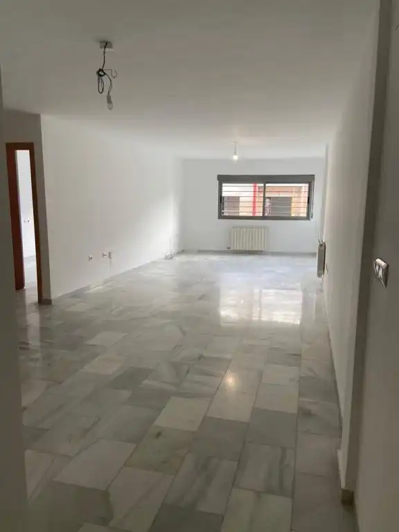 Apartamento de alquiler en Armilla con Calefacción y Piscina comunitaria