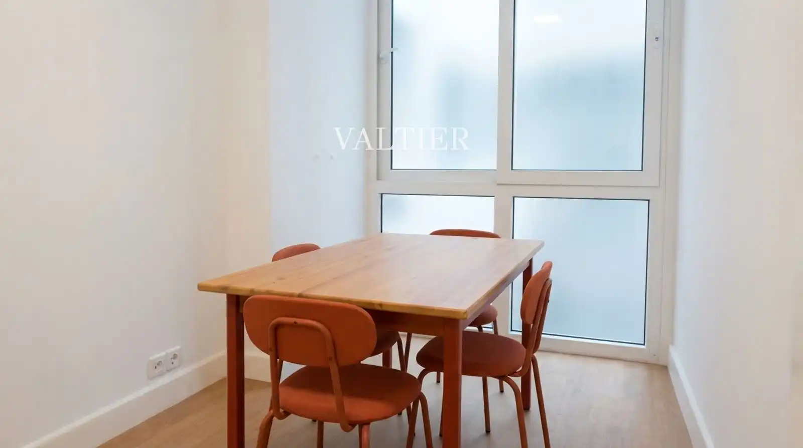 Dining room of Flat for rent in Chamberí