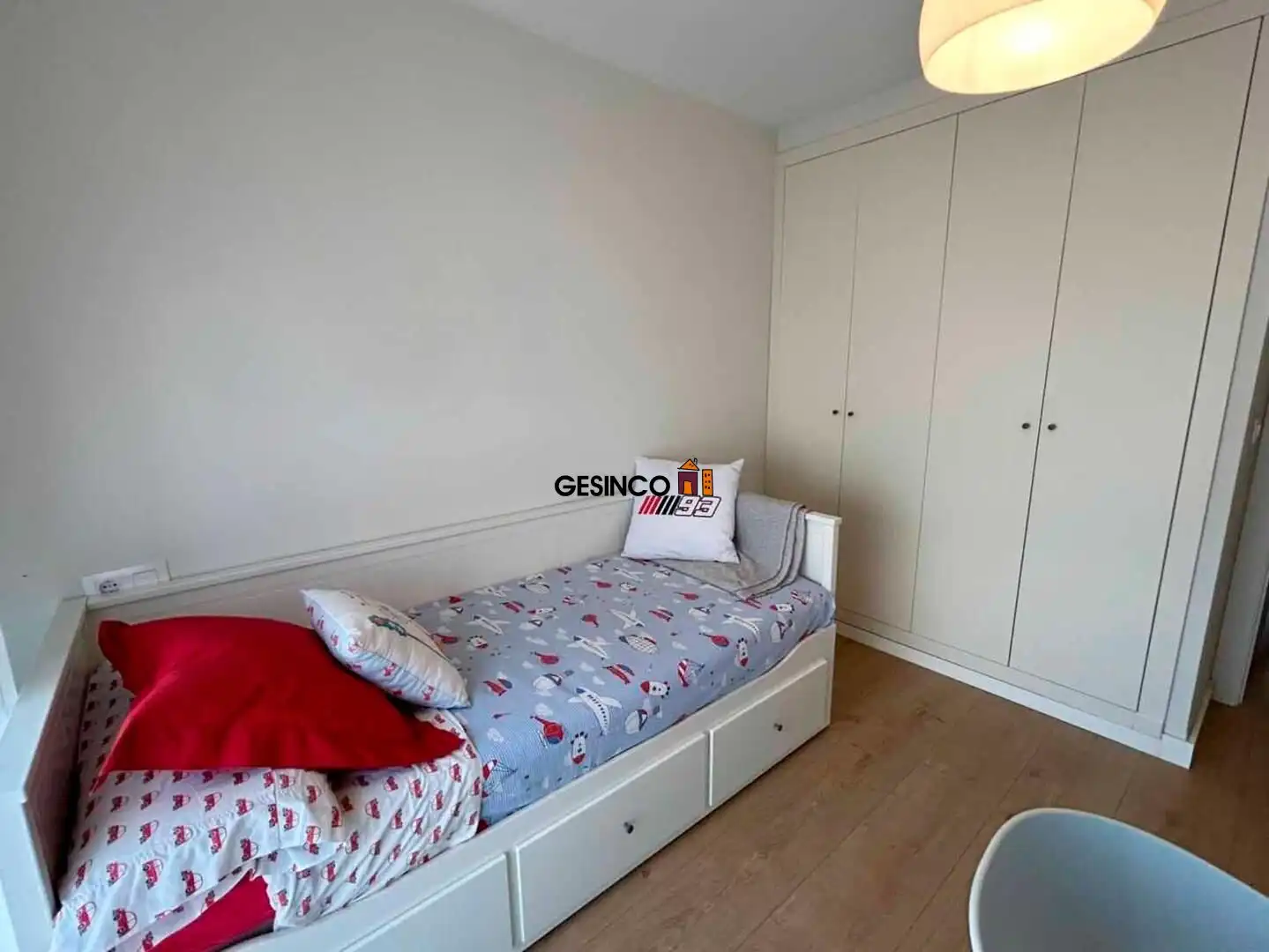 Habitación de Casa adosada en venta en Manuel con Aire acondicionado, Calefacción y Trastero