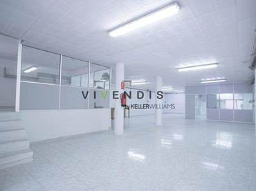 Local comercial en venda a Castellbisbal