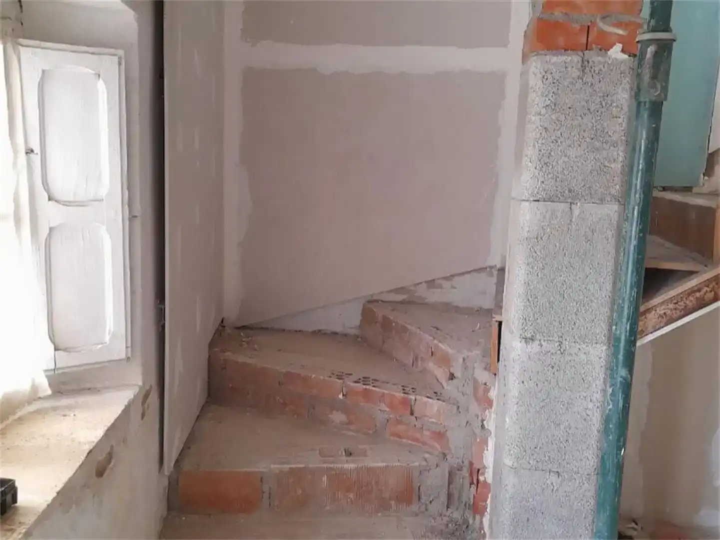 Casa adosada en venda en Casavieja