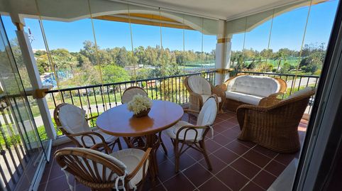 Foto 4 de Piso en venta en Avenida Príncipe Salman, E1, La Dama de Noche - La Alzambra, Marbella