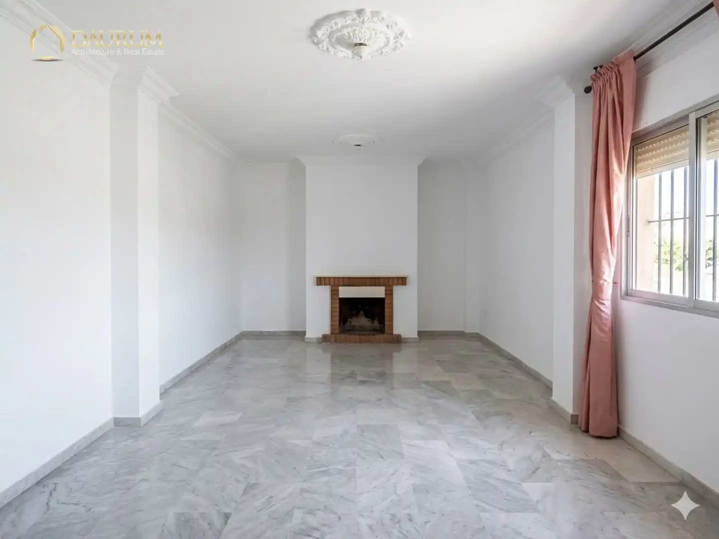 Detached homes for sale in Montequinto  with Heating, Private garden and Terrace
