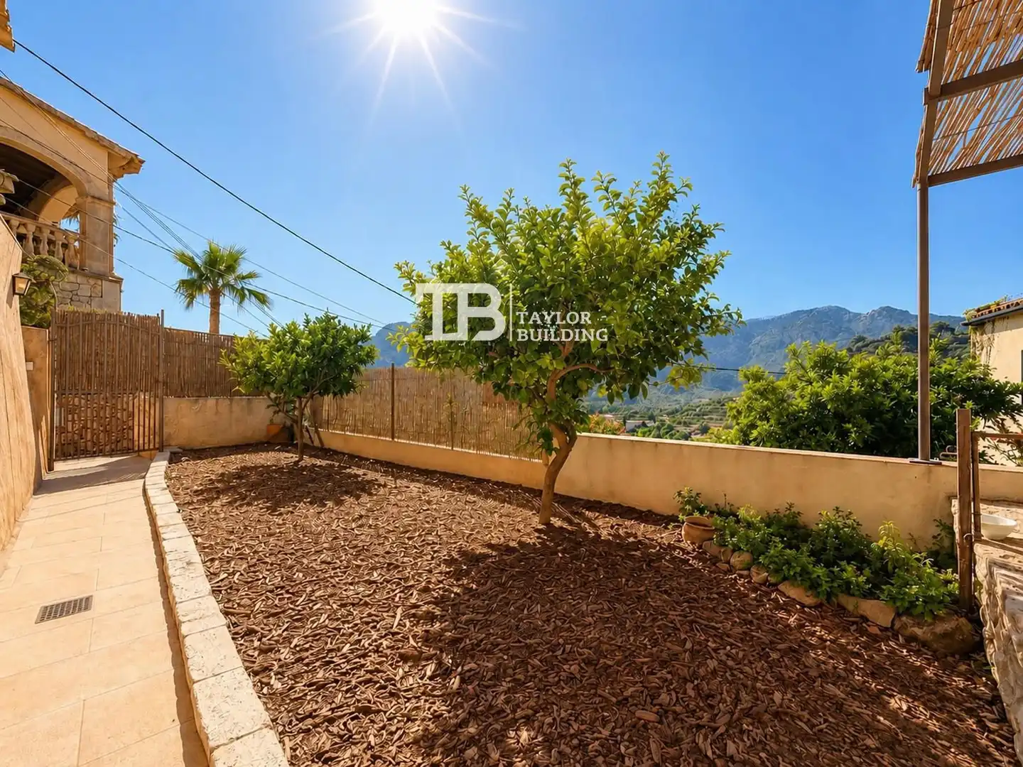 Vista exterior de Casa o xalet en venda en Bunyola amb Calefacció, Jardí privat i Terrassa
