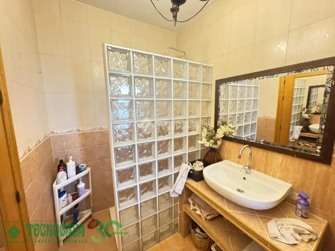 Baño de Casa adosada en venta en Pedro Muñoz, Ciudad Real
