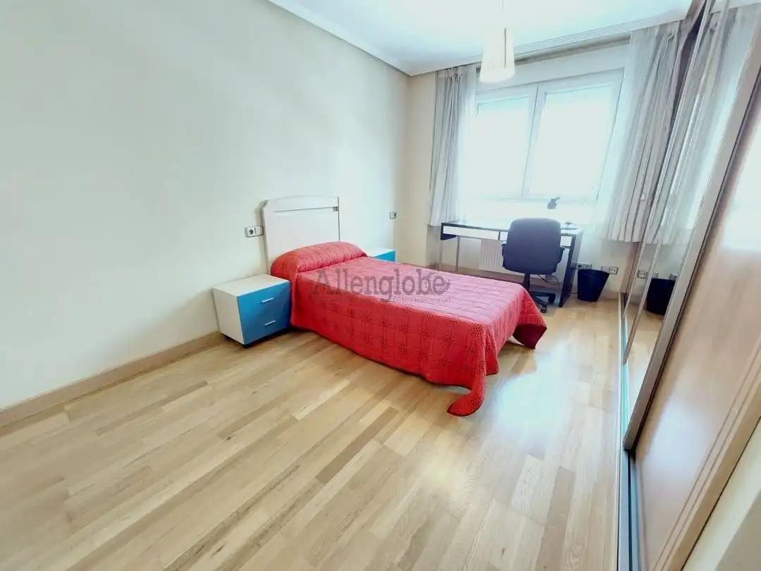 Wohnung mit Aufzug zur Miete in Calle Vicente Aleixandre, imagen 3