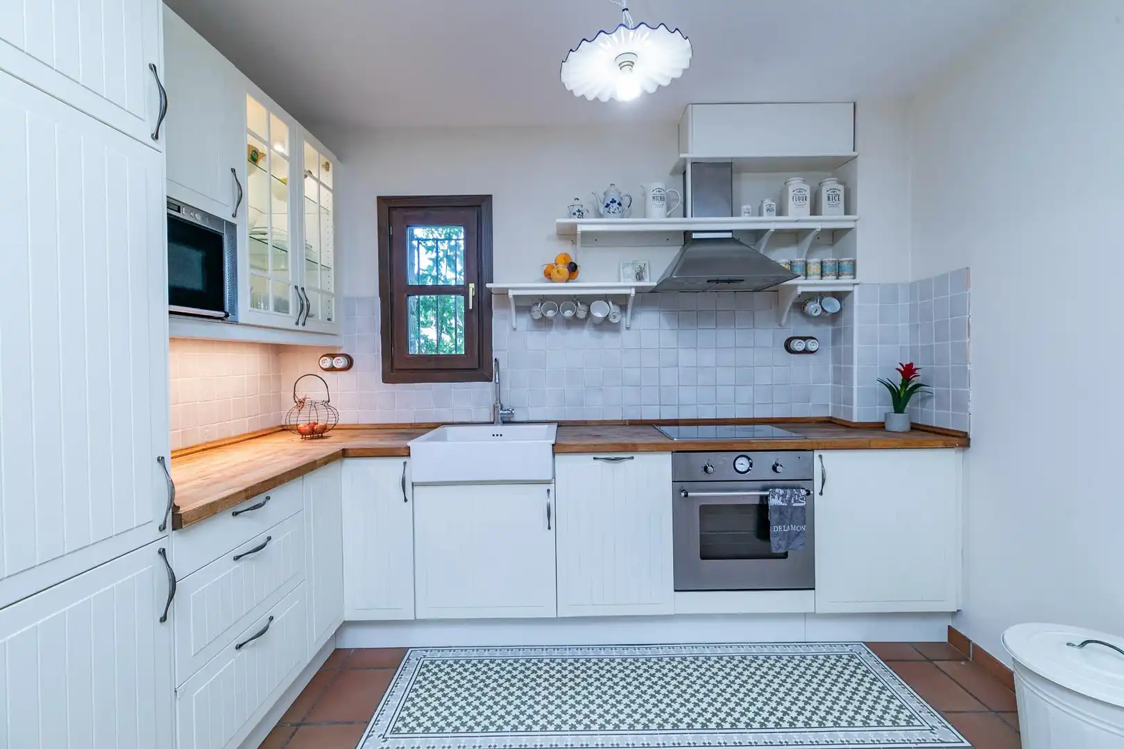 Country homes for sale in Sahún