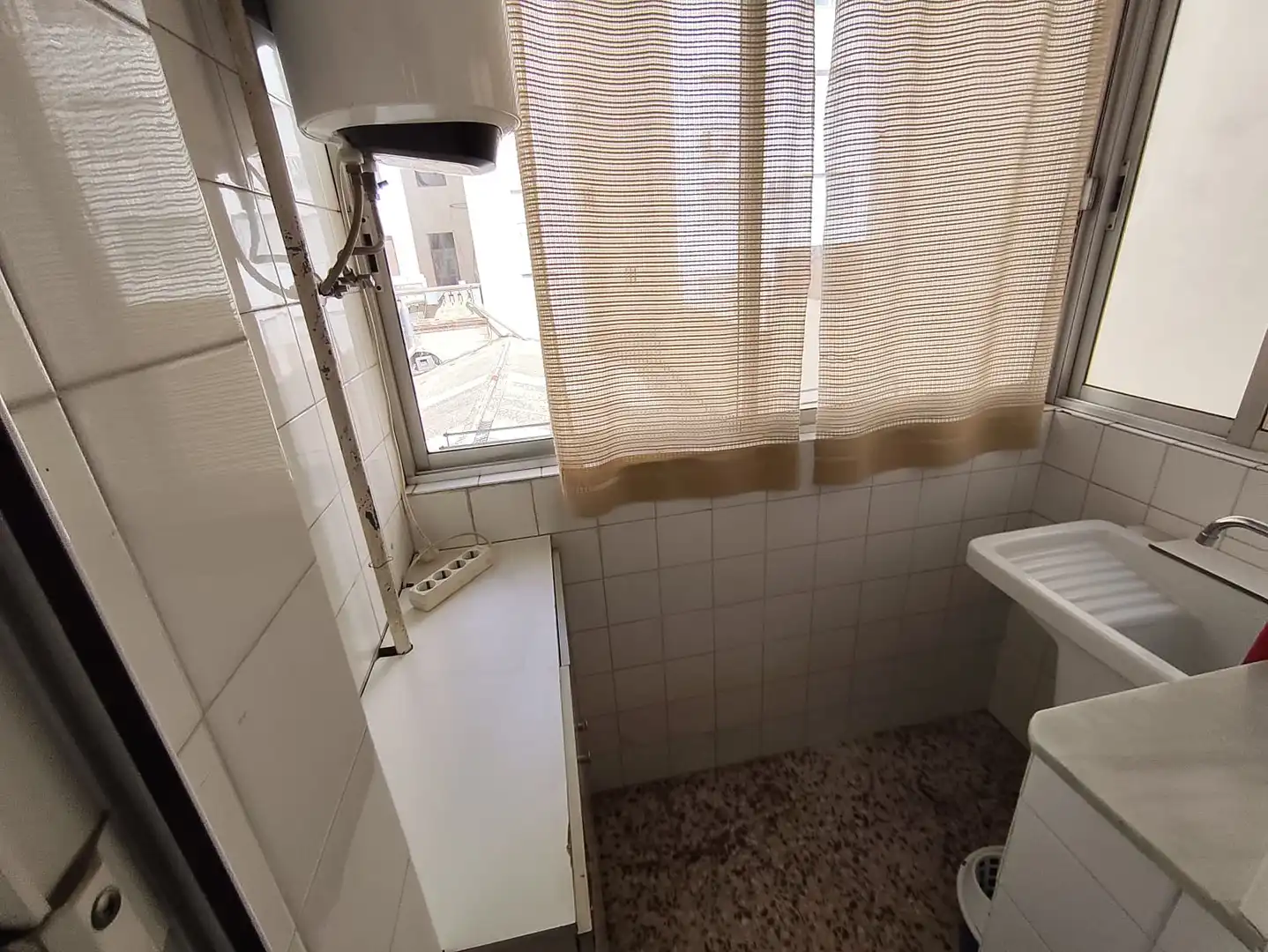 Badezimmer von Wohnung zum Verkauf in Alcantarilla mit Klimaanlage und Balkon