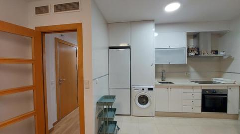 Foto 4 de Piso de alquiler en Calle Jovellanos, Centro,  Almería Capital