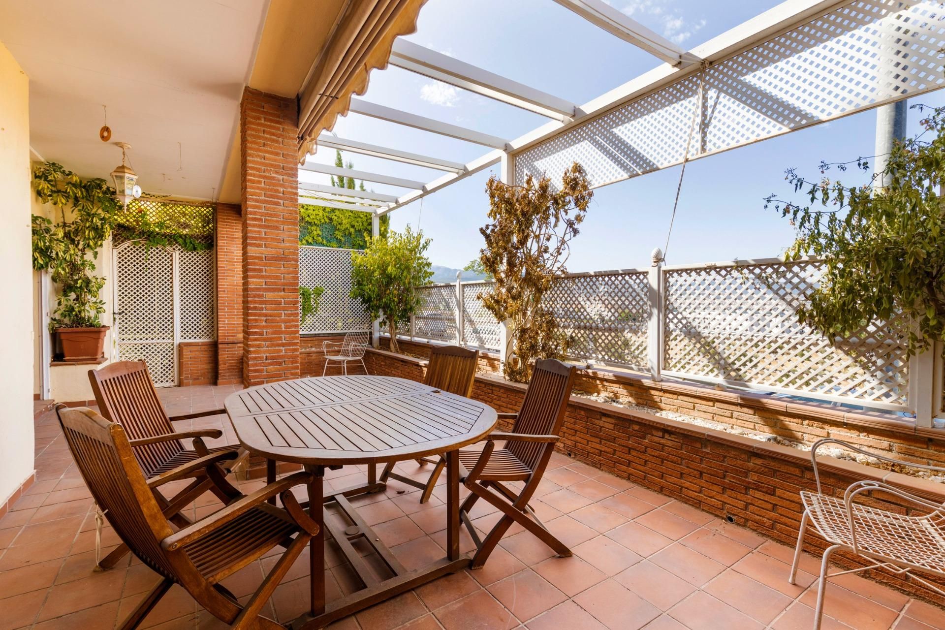 Terraza de Casa adosada en venta en  Granada Capital con Aire acondicionado, Calefacción y Terraza