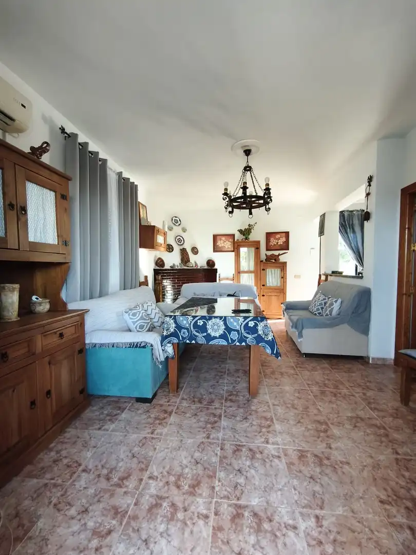 Sala de estar de Terreno en venta en Carmona, Sevilla