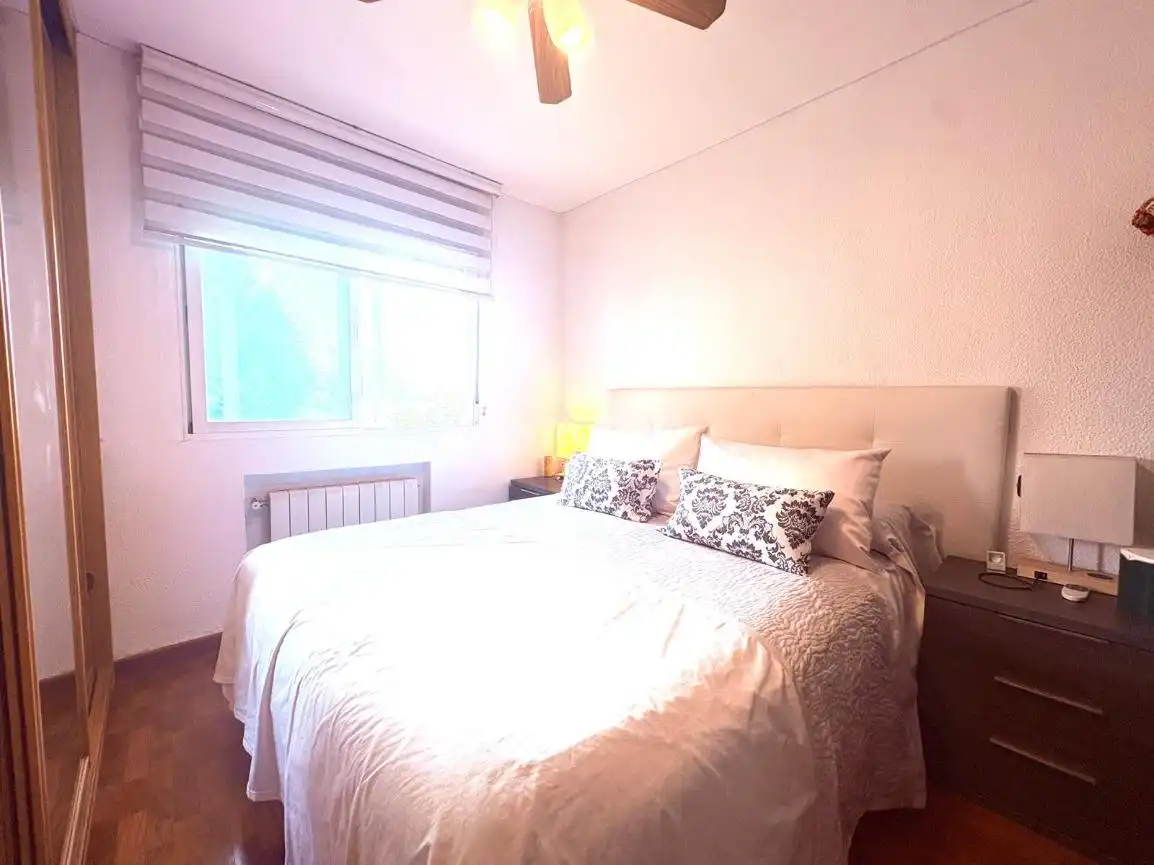 Bedroom of Flat for sale in Fuenlabrada  with Air Conditioner and Heating