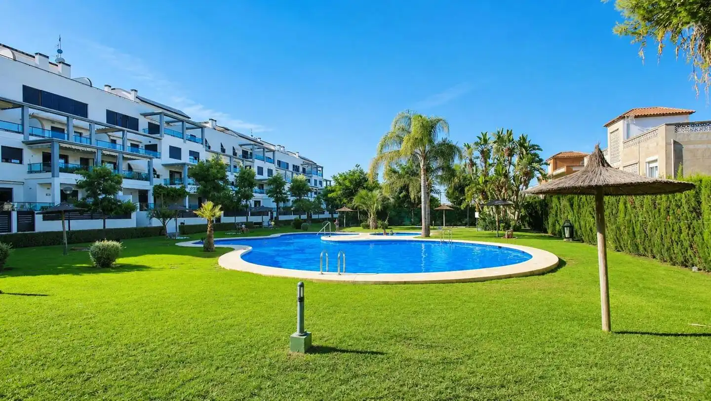 Garden of Duplexes for sale in Dénia  with Air Conditioner, Terrace and Storage room