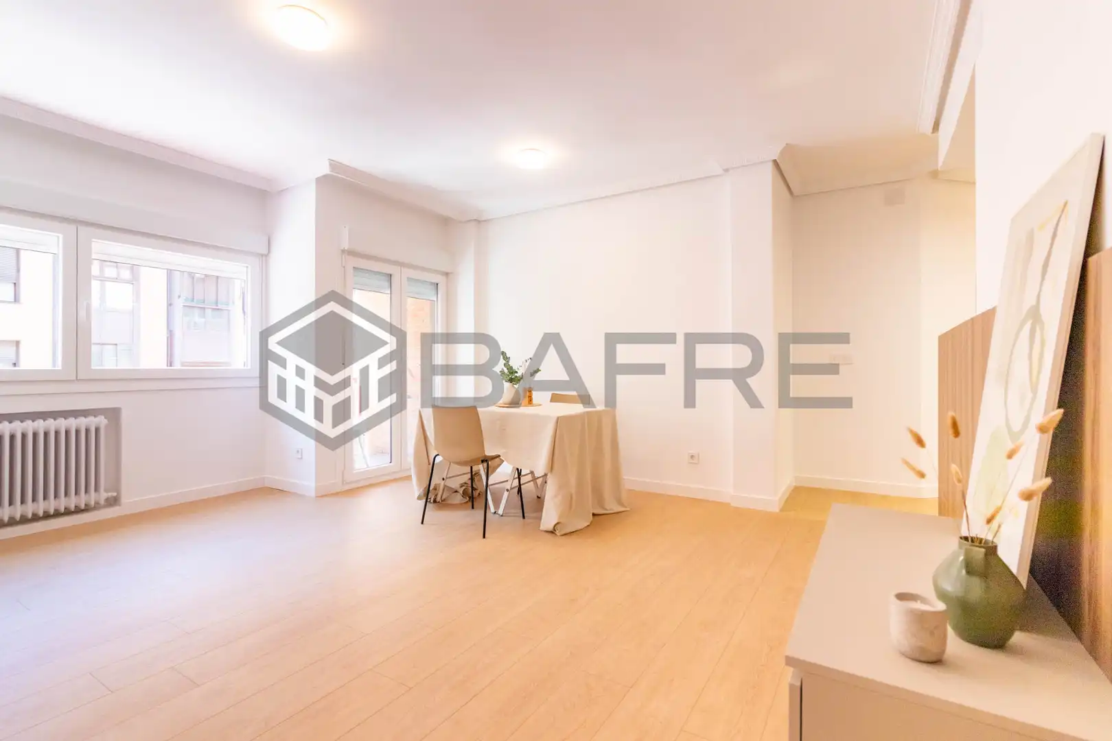 Vista exterior de Piso en venta en Madrid con Aire acondicionado, Calefacción y Terraza