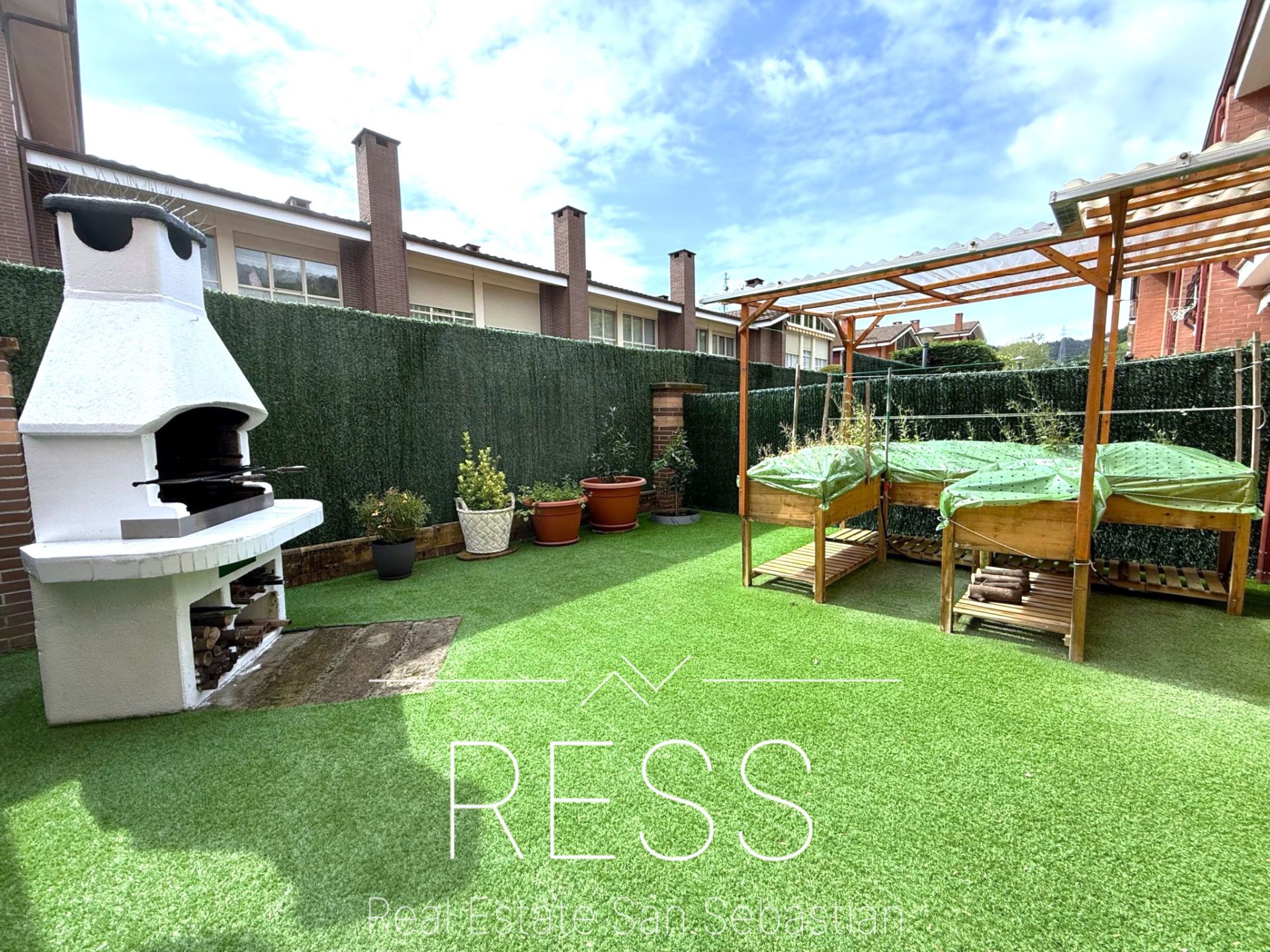 Terrace of House or chalet for sale in Tolosa  with Air Conditioner, Private garden and Terrace