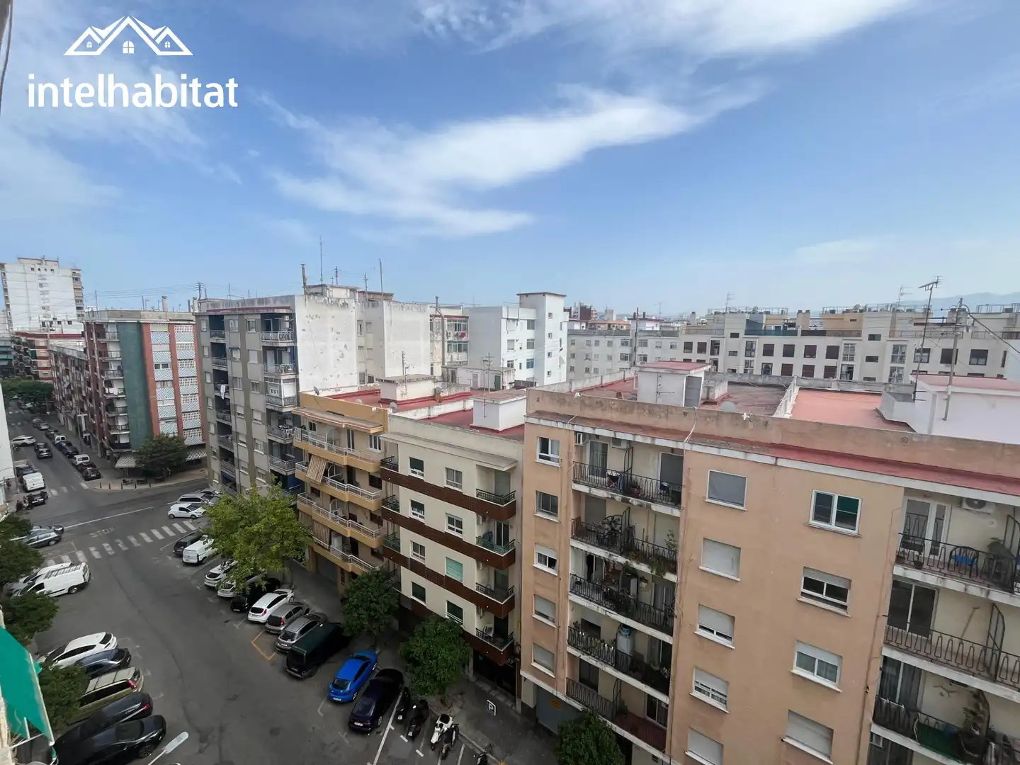Vista exterior de Piso en venta en Gandia con Terraza, Amueblado y Balcón