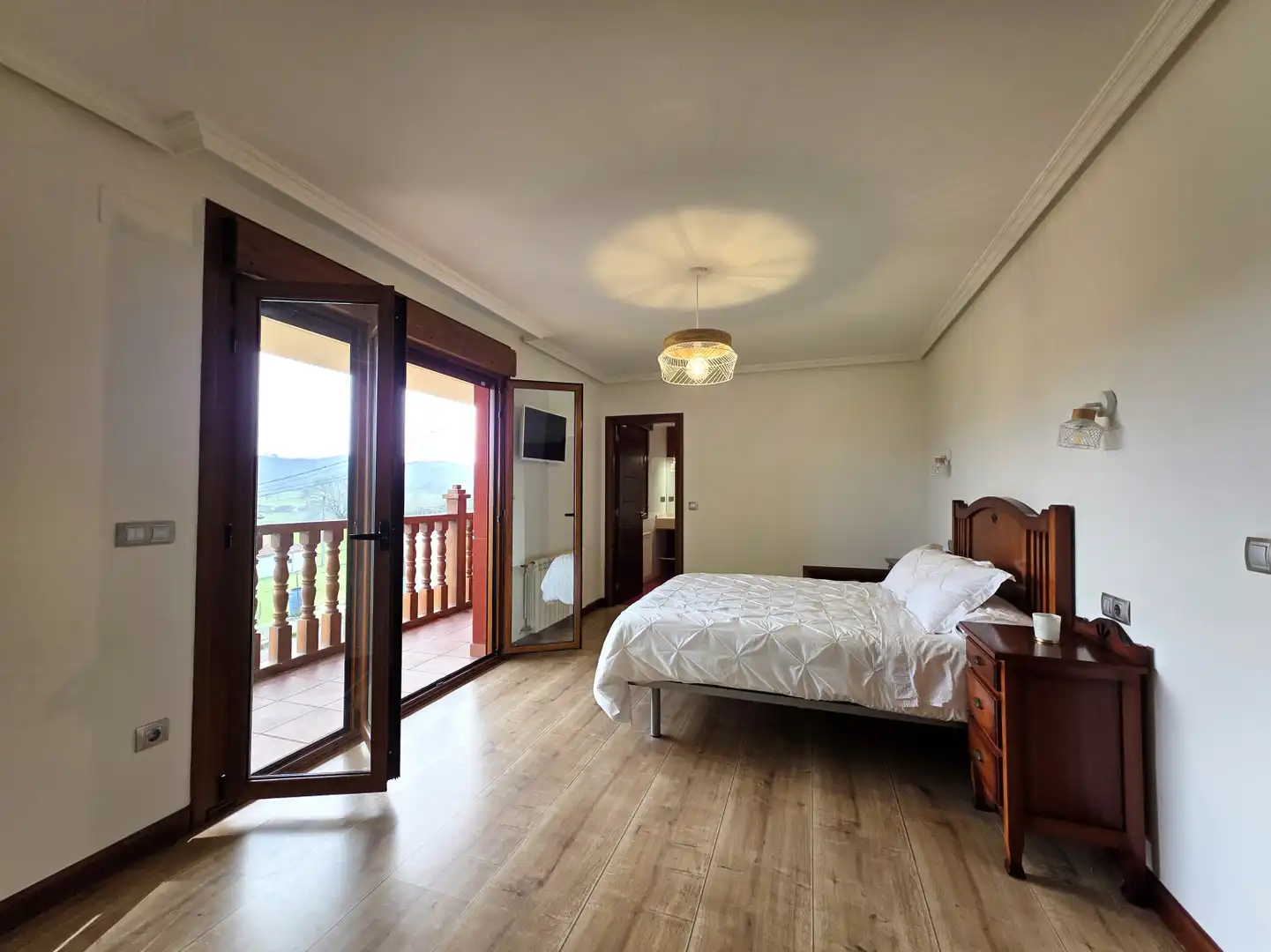 Bedroom of Houses for sale in Nava  with Heating, Private garden and Terrace