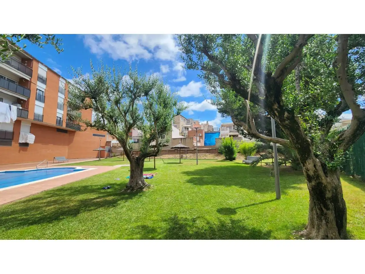 Jardín de Piso en venta en Terrassa con Aire acondicionado, Calefacción y Trastero