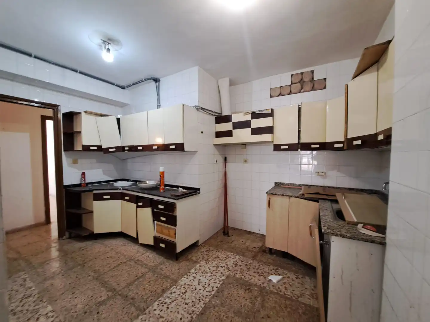 Cocina de Piso en venta en Cartagena con Terraza y Horno