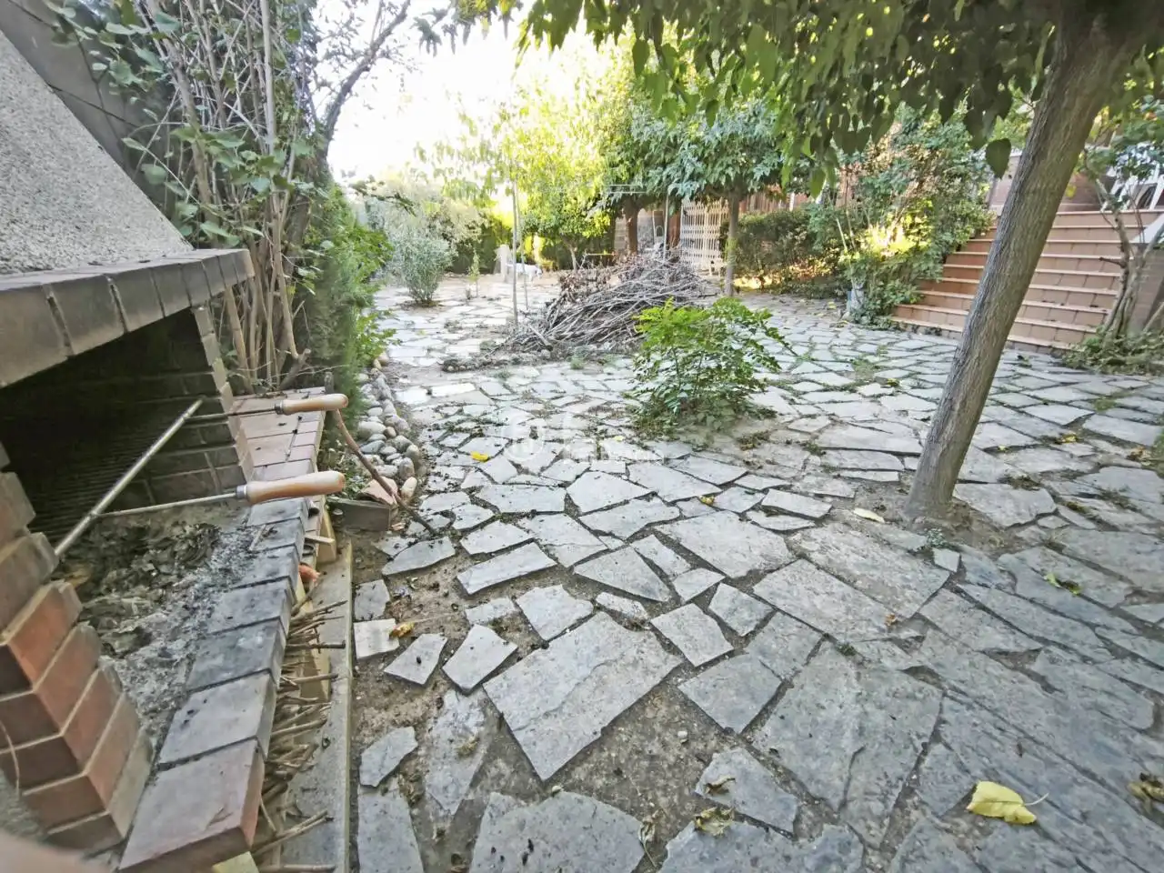 Casa aparellada amb jardí en venda a Avenida Lluís Companys, imagen 40
