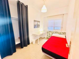 Bedroom of Flat for sale in Málaga Capital  with Air Conditioner and Furnished