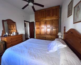 Dormitori de Casa o xalet en venda en El Garrobo amb Aire condicionat, Calefacció i Jardí privat