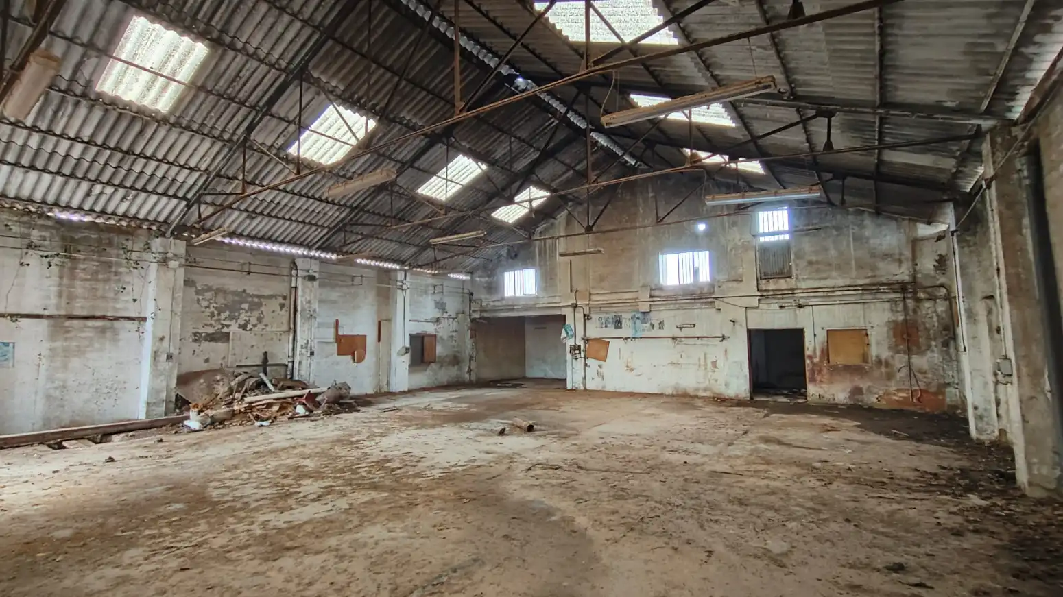 Nave industrial en venta en Aldaia