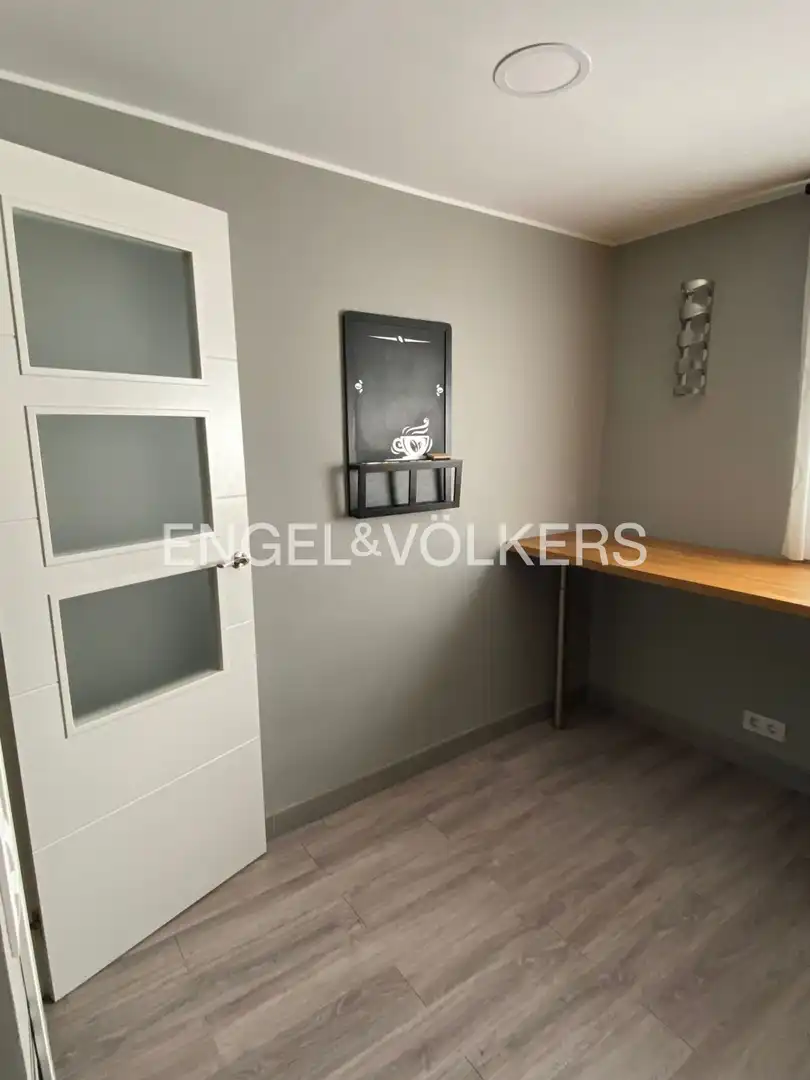 Flat for sale in Barcelona  with Air Conditioner, Heating and Balcony