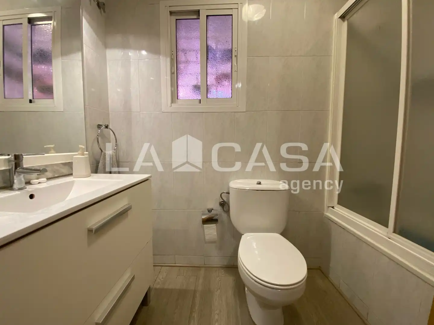 Houses for sale in Badalona  with Terrace, Furnished and Oven
