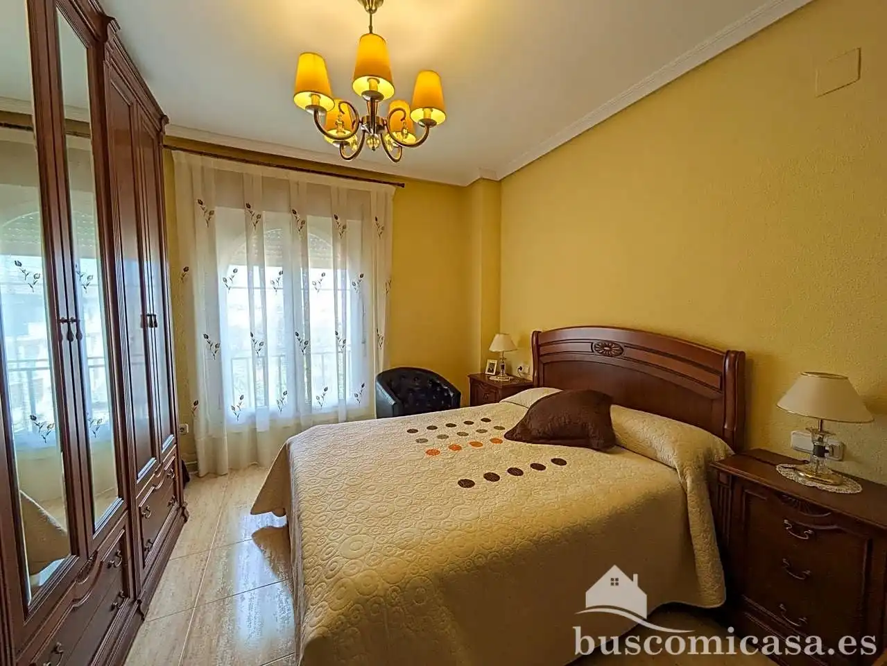 Schlafzimmer von Maisonette zum Verkauf in Linares mit Klimaanlage, Heizung und Abstellraum