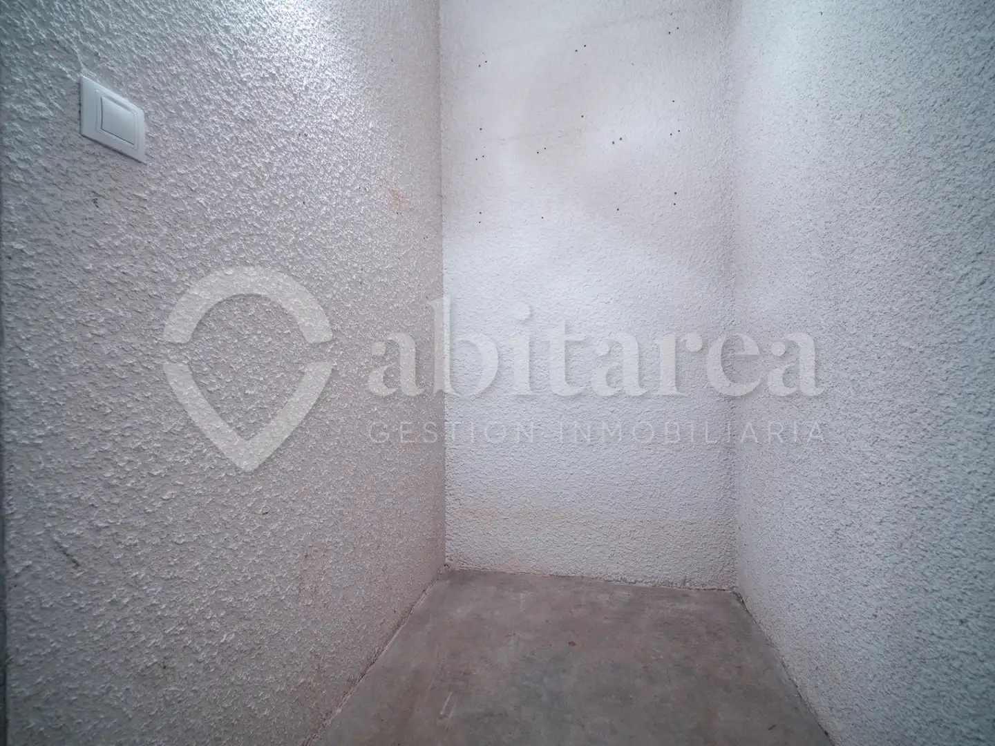 Piso en venta en El Astillero   con Calefacción, Parquet y Trastero